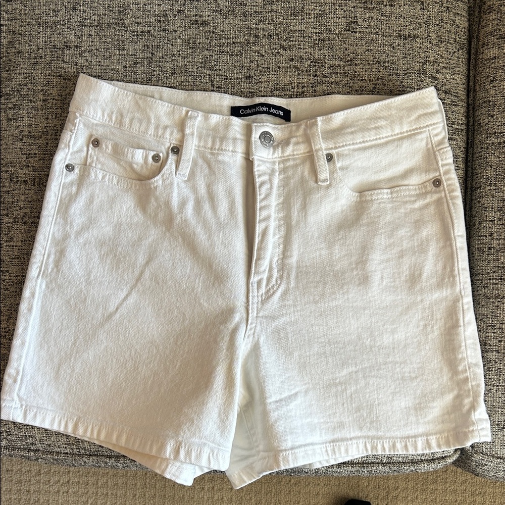 Calvin Klein Jeans White Denim Shorts - Picture 2 of 5